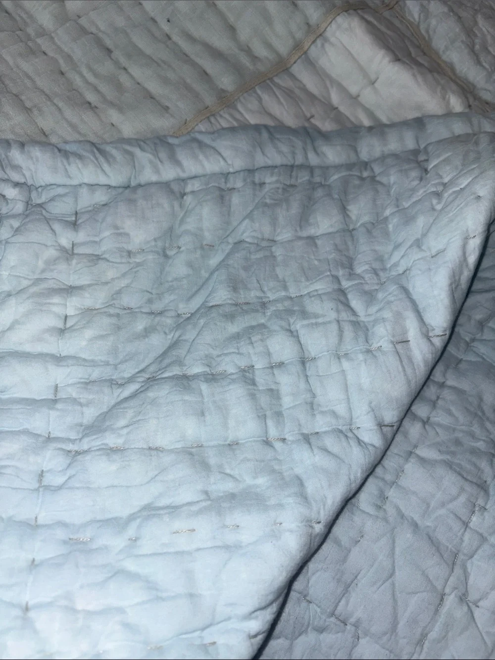 🍓ANTHROPOLOGIE light blue stitch quilt blanket King